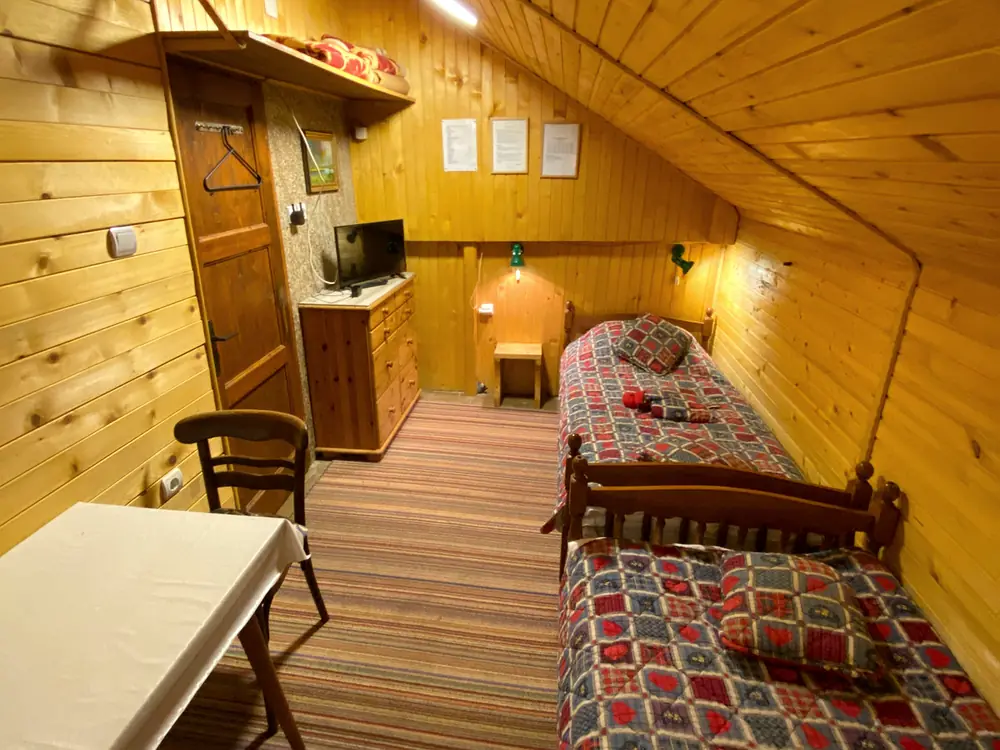 Apartman A5 sa stolom